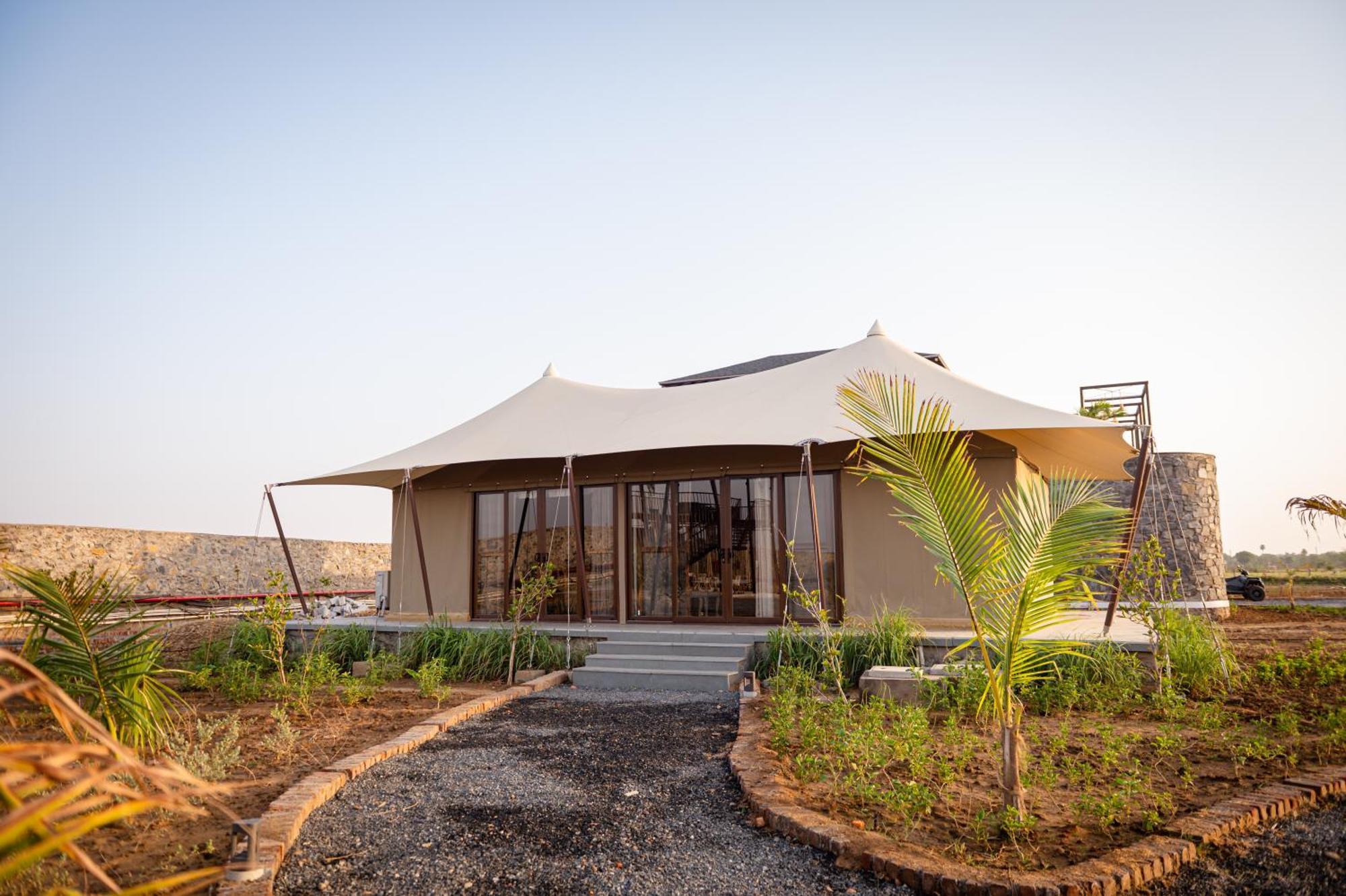 Sangam Farms Hotell Bhīlwāra Eksteriør bilde