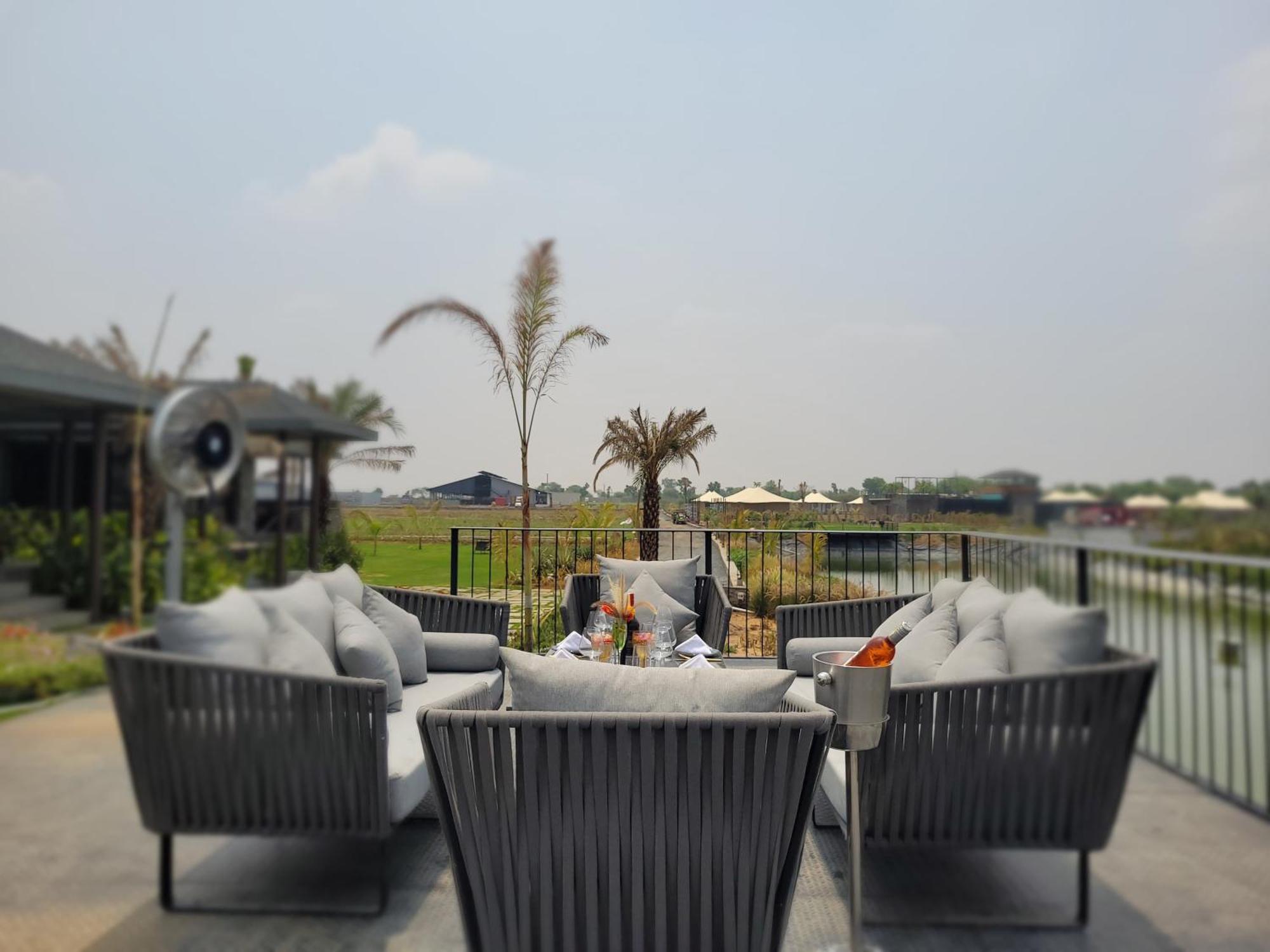 Sangam Farms Hotell Bhīlwāra Eksteriør bilde